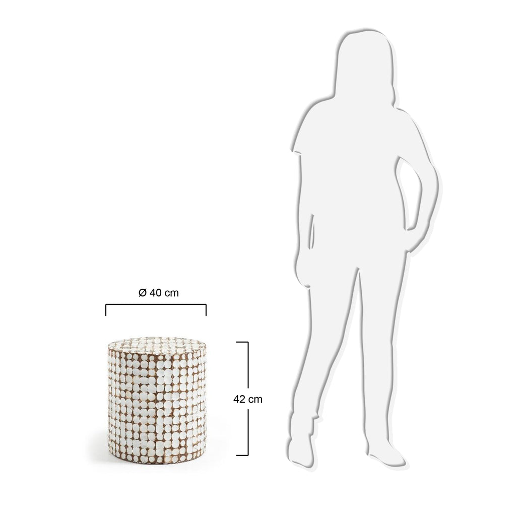 Necoco side table in solid mango wood and coconut shells Ø 40 cm