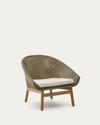 Garden armchairs and pouffes