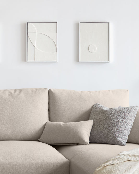 Brunella set of two white pictures 32 x 42 cm