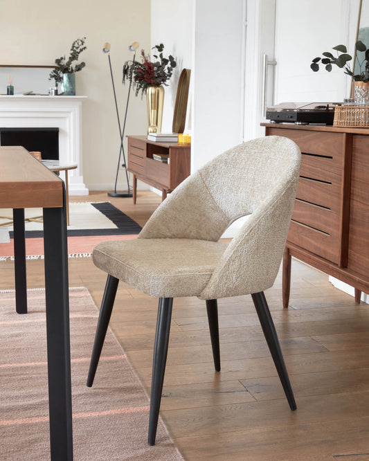 Beige chenille Mael chair with steel legs with black finish FSC 100%