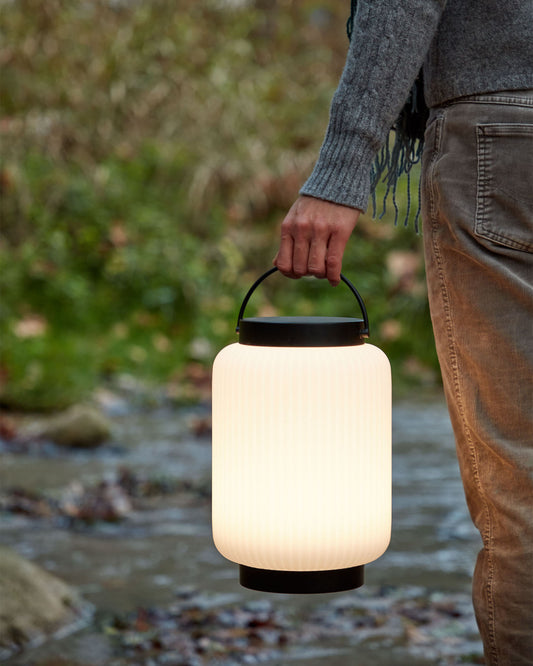 Verona table lamp in polythene and metal with black finish