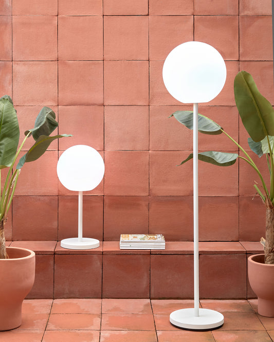 Outdoor Dinesh table lamp in white steel