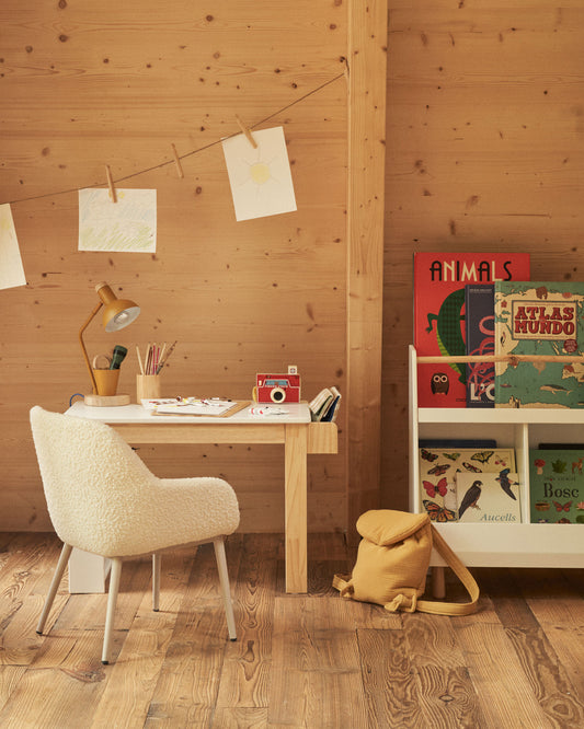 Konna children's chair in white bouclé with steel legs and a beige finish
