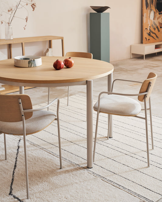 Montuiri round extendable table in oak veneer and with steel legs in a grey finish,  Ø90(170) cm