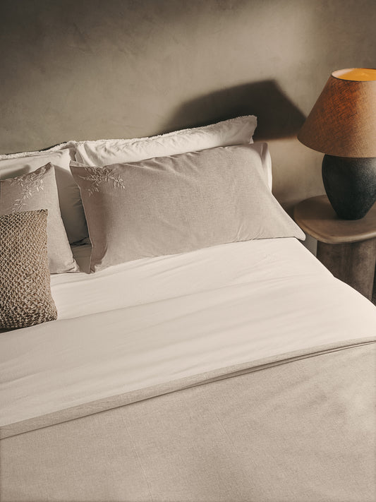 Sotela duvet cover and pillowcase set with embroidered stripes 100% percale cotton, beige, 90 cm bed