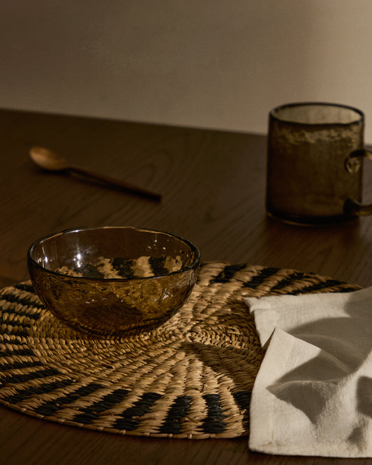 Arta set of 2 placemats made from natural fibres in a natural and black finish Ø35 cm