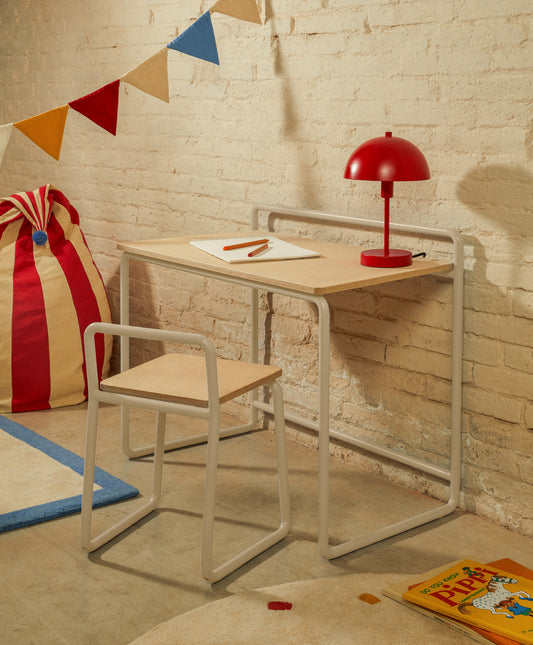 Tinn ash veneer chair with a beige metal structure