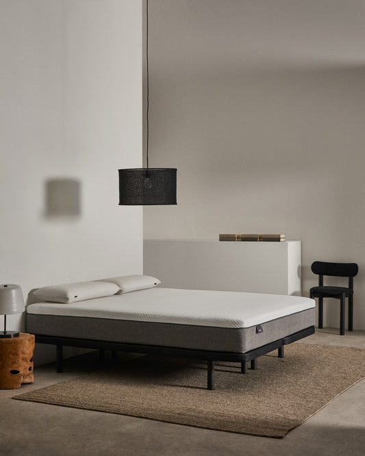Under base upholstered with 3D fabric for 180 x 200cm mattress