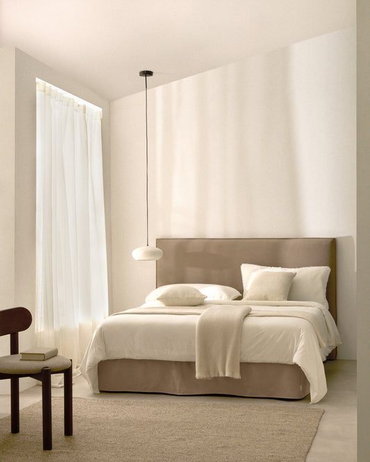 Jaira bed with removable linen and cotton cover in taupe for a 150 x 190 cm FSC Mix Credit mattress