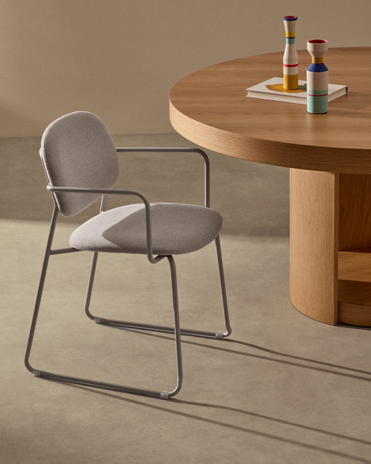 Meli chair with armrests in beige chenille with beige metal structure FSC Mix Credit
