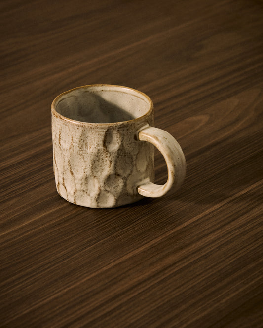 Alenia mug in brown ceramic