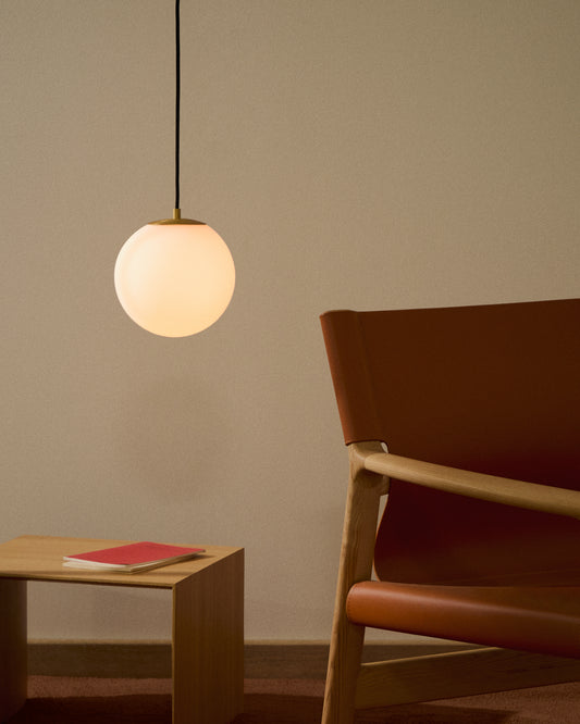 Brisia metal ceiling lamp with brushed brass finish and 1 frosted glass ball Ø15cm