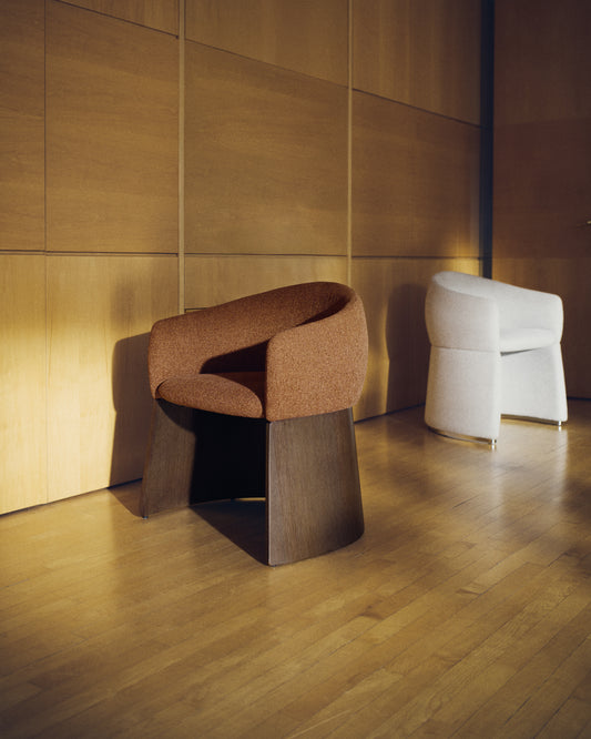 Bosca chair in terracotta chenille and walnut veneer FSC 100%