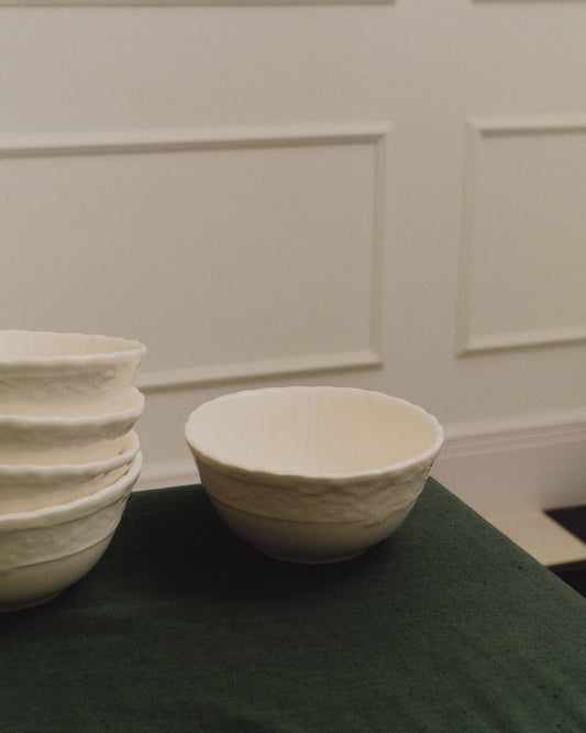Beige Varla ceramic bowl
