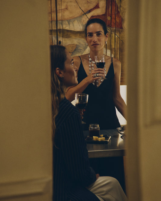 Vinea wine glass made of transparent recycled glass