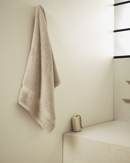 Olvira 100% cotton beige jacquard bath towel 70 x 140cm