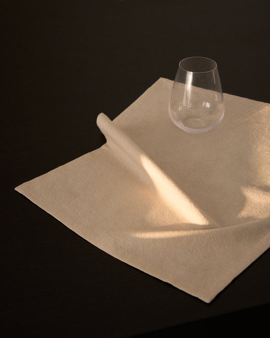 Lerava set of 2 placemats in washed stone grey cotton 35 x 50cm