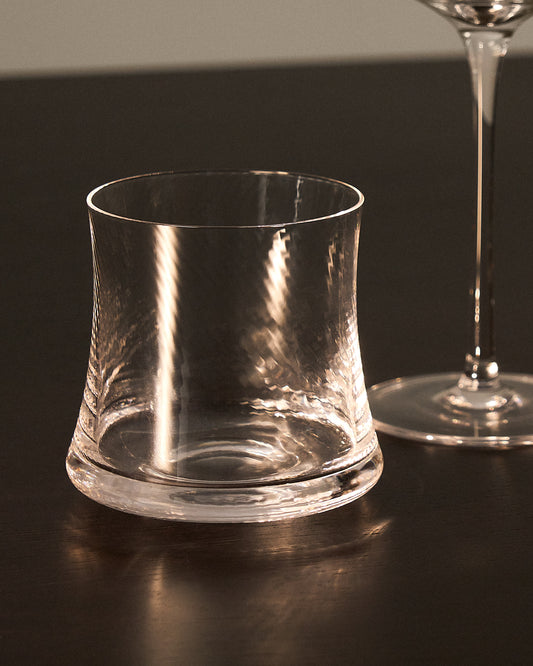 Alori clear wine glass with relief, 34 cl