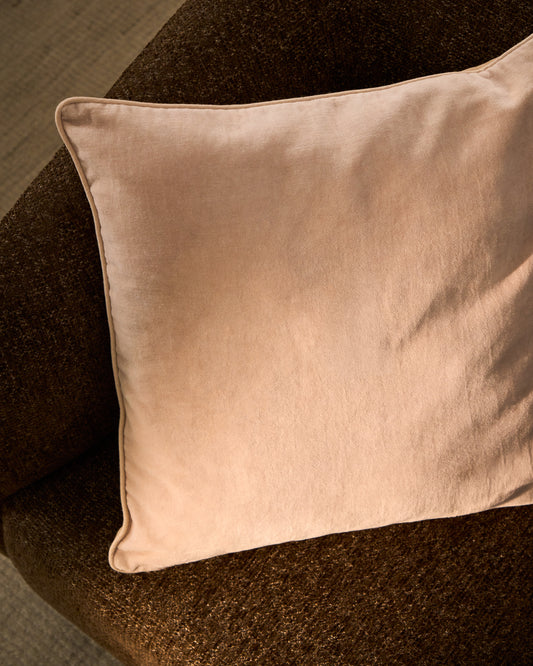 Ovelin beige and ecru velvet cushion cover 45 x 45 cm