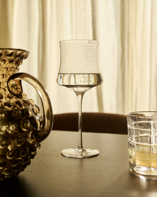 Alori clear champagne glass with relief, 46 cl