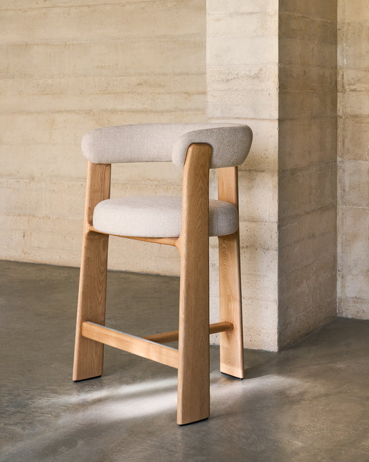 Granite stool with 3 legs in beige chenille and solid ash wood with natural finish FSC 100% 65cm.
