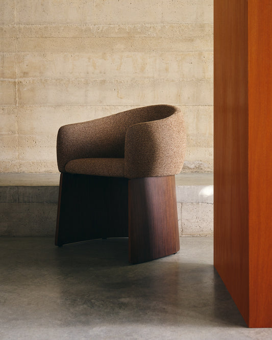 Bosca chair in brown chenille and walnut veneer FSC 100%