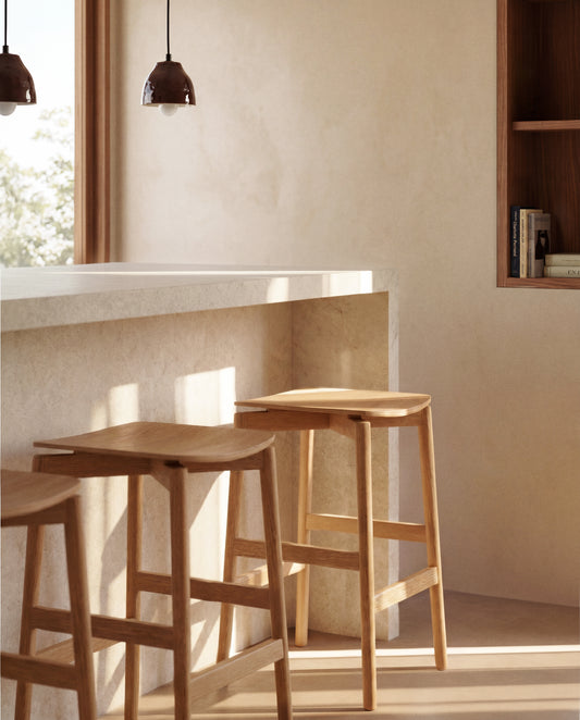 Evera stool in oak veneer with natural finish 65cm