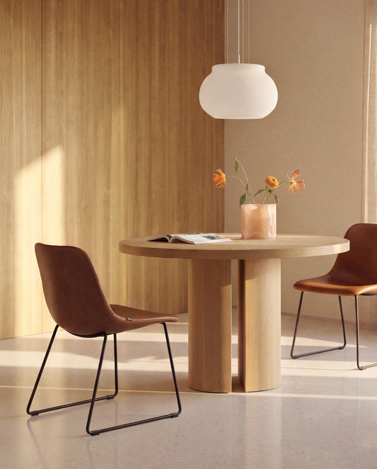 Zahara brown polyurethane chair with steel legs with black finish FSC 100%