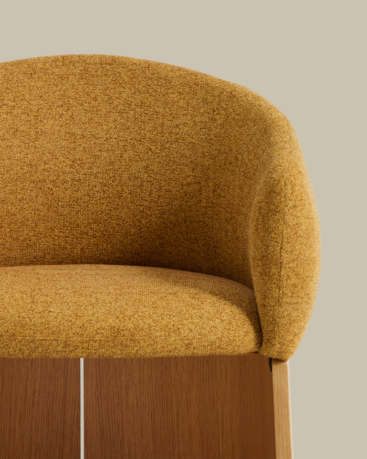 Bosca chair in ochre chenille and oak veneer FSC 100%