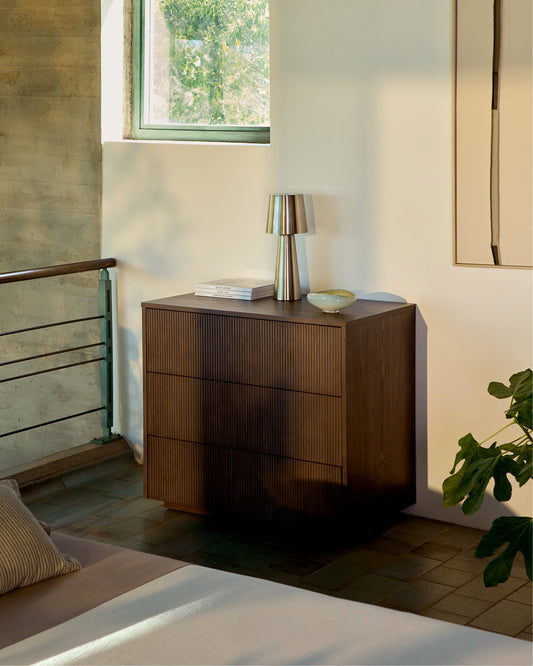 Chests of drawers