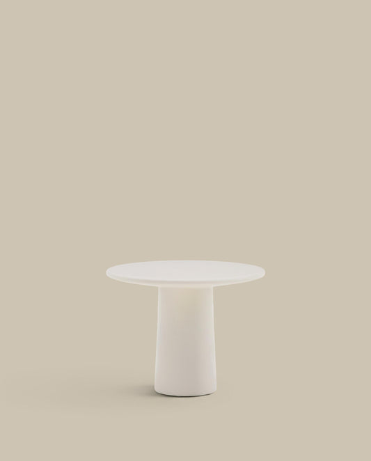 Albanella coffee table in cement with glossy white finish Ø65cm