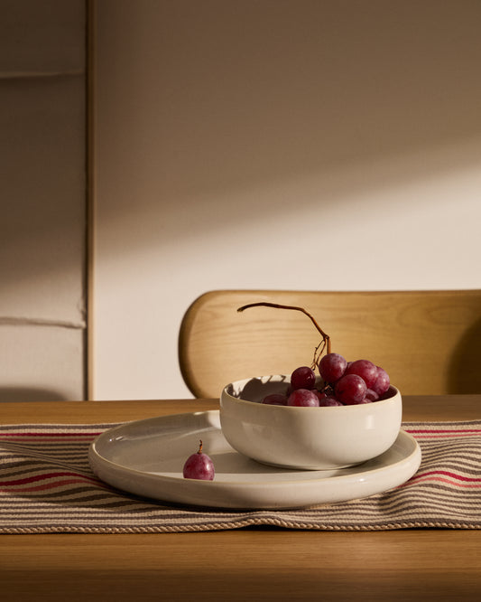Uilo white ceramic bowl