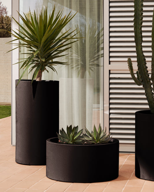 Aiguablava plant pot in black cement, Ø 42 cm