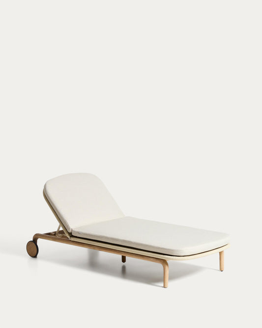 Alipa sun lounger in FSC 100% solid acacia wood and ecru rope cord