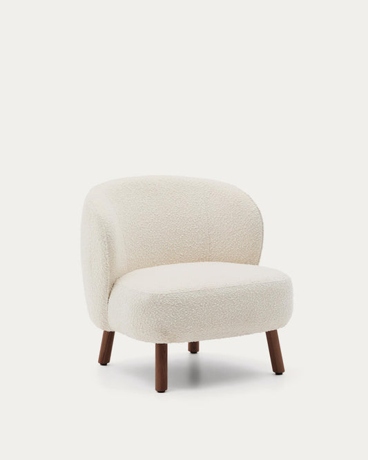 Ulit armchair in white bouclé with solid ash wood legs in a walnut finish