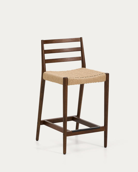 Analy stool with backrest in solid oak wood with walnut finish and rope seat, 65 cm, FSC Mix Credit