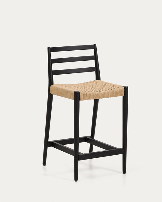 Analy stool with backrest in solid oak wood with black finish and rope seat, 65 cm, FSC Mix Credit