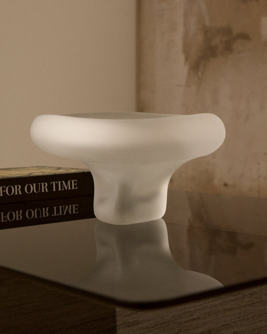 Ondaro frosted glass centrepiece 15cm