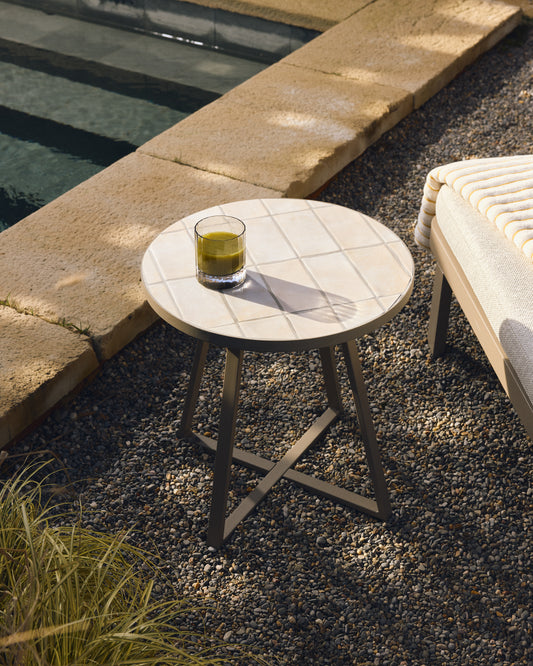 Tella round side table in galvanised steel with beige tiles Ø45 cm