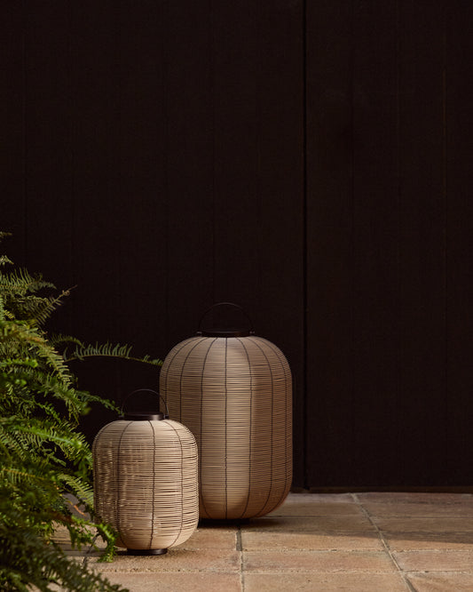 Saranella small portable LED table lamp in light grey synthetic rattan