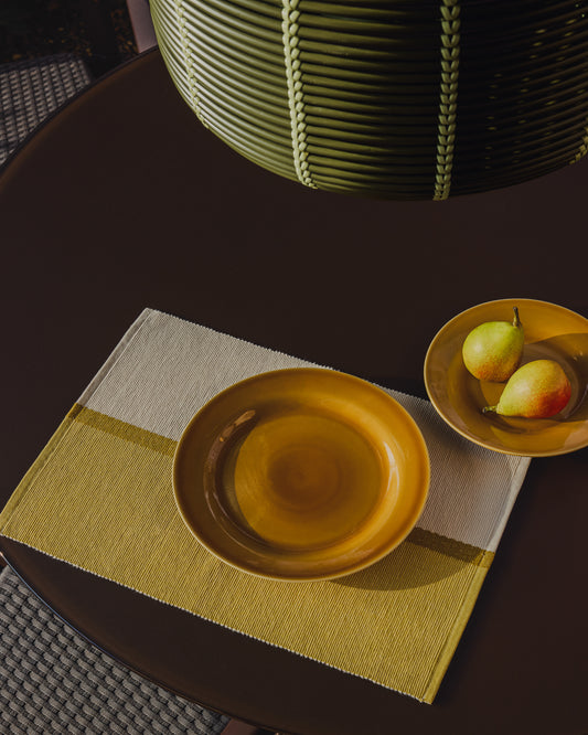 Tari set of 2 yellow 100% cotton placemats 35 x 50 cm