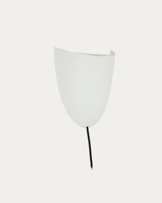 Nibla wall-mounted light fixture in white clay-effect metal