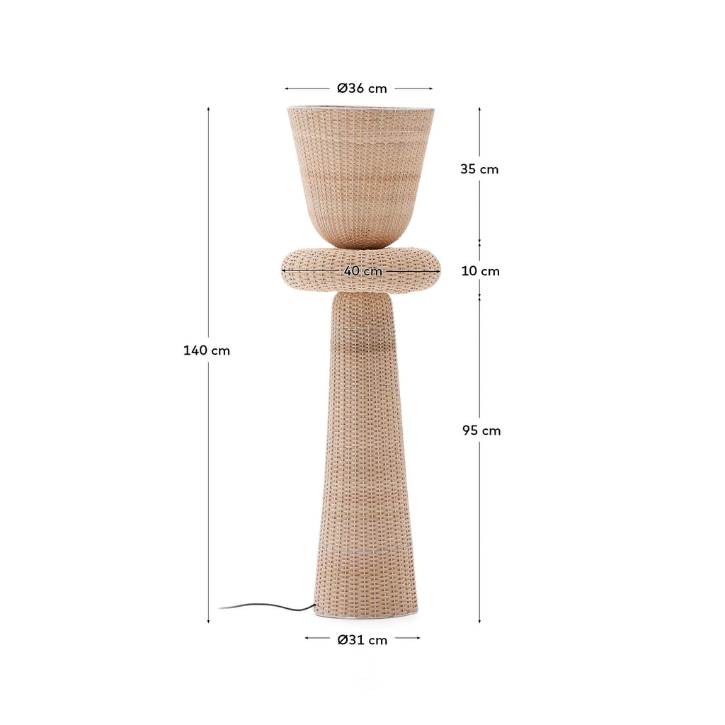 Neuda rattan floor lamp with light finish