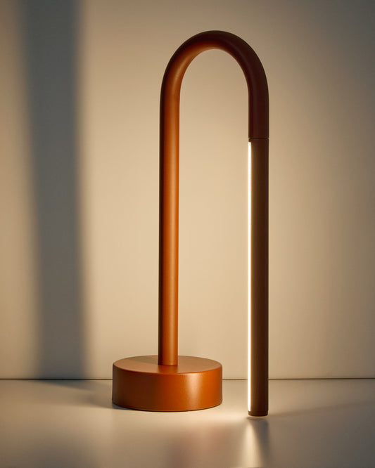 Bow red aluminium portable table lamp