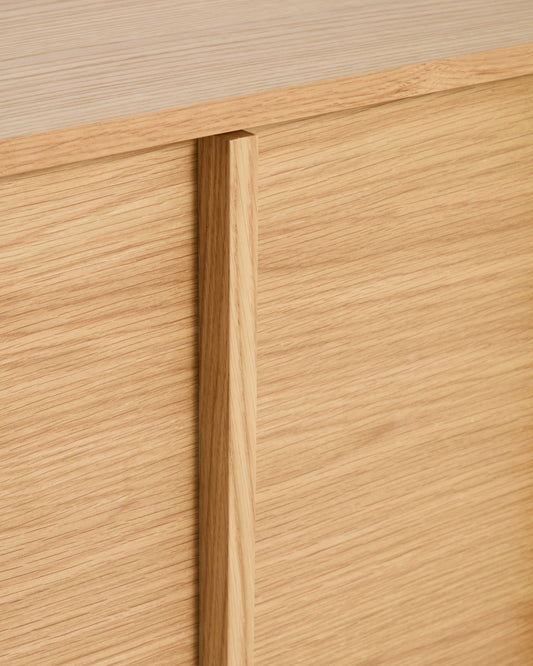 Onix sideboard with an oak veneer in a natural tone finish, 100 x 80 cm FSC Mix Credit