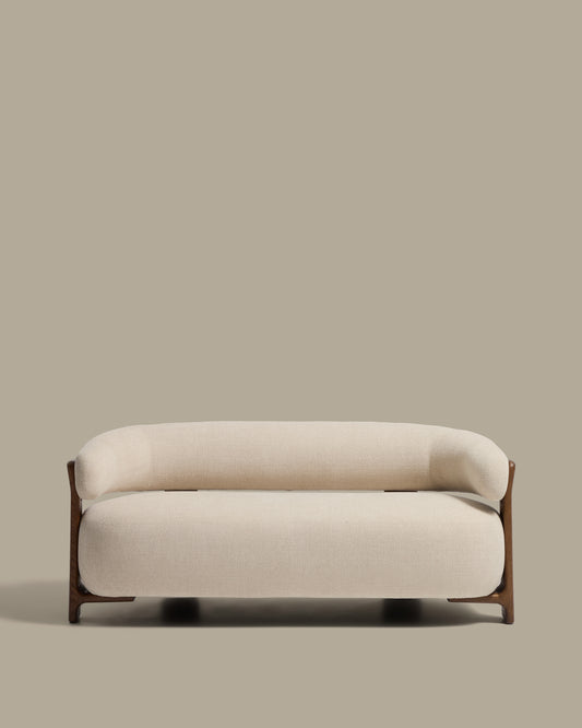 Granite 2-seater sofa in beige chenille with solid ash wood legs with walnut finish 155cm FSC 100%