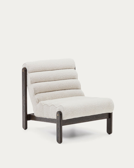 Magira armchair in white bouclé and solid oak wood with a dark finish