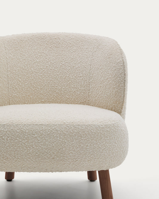 Ulit armchair in white bouclé with solid ash wood legs in a walnut finish