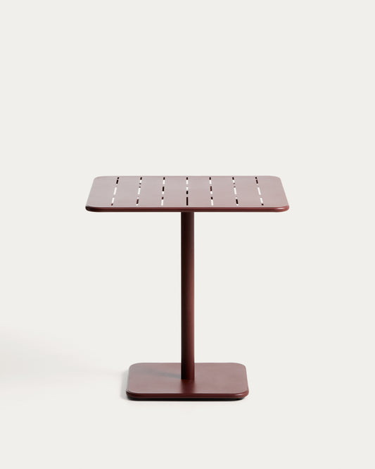 Brai outdoor table in burgundy galvanised steel 70 x 70cm