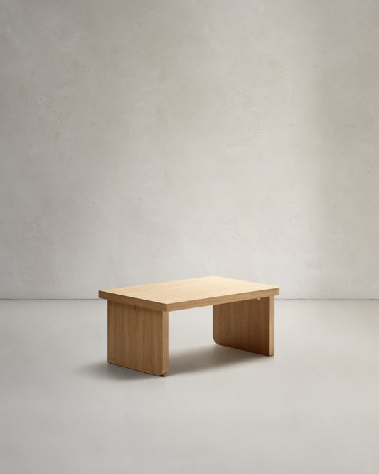 Oaq coffee table in oak wood veneer with natural finish, 89 x 62 cm FSC Mix Credit